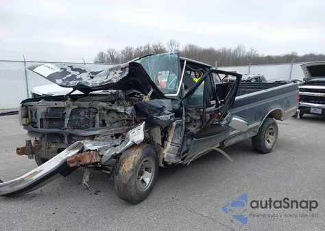 1993 Ford F150 из США, поврежденный, VIN 2FTDF15NXPCA40907